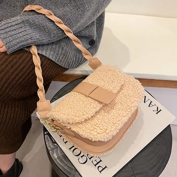 Ежедневни плетени чанта през рамо Отличен плюшен малка седельная чанта под мишниците на Жените дизайнерска чанта Новост зимата