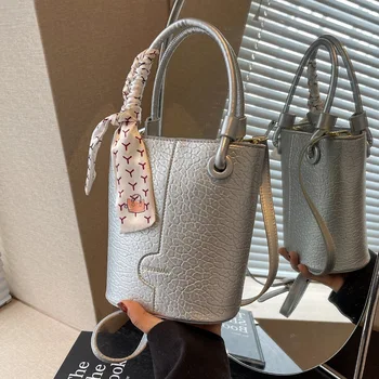 Популярната дамска чанта, новост 2023, лятна модерна чанта през рамото си, през рамо, портмонета и чанти