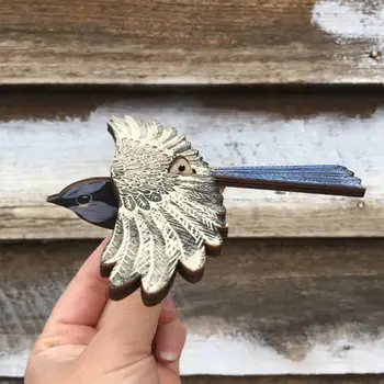 Страхотна окачване с птица, подвесная окачване със защита от разкъсвания, Реалистично выглядящая Декоративна, Добър визуален ефект, дървена окачване